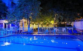 Hosteria El Castellano